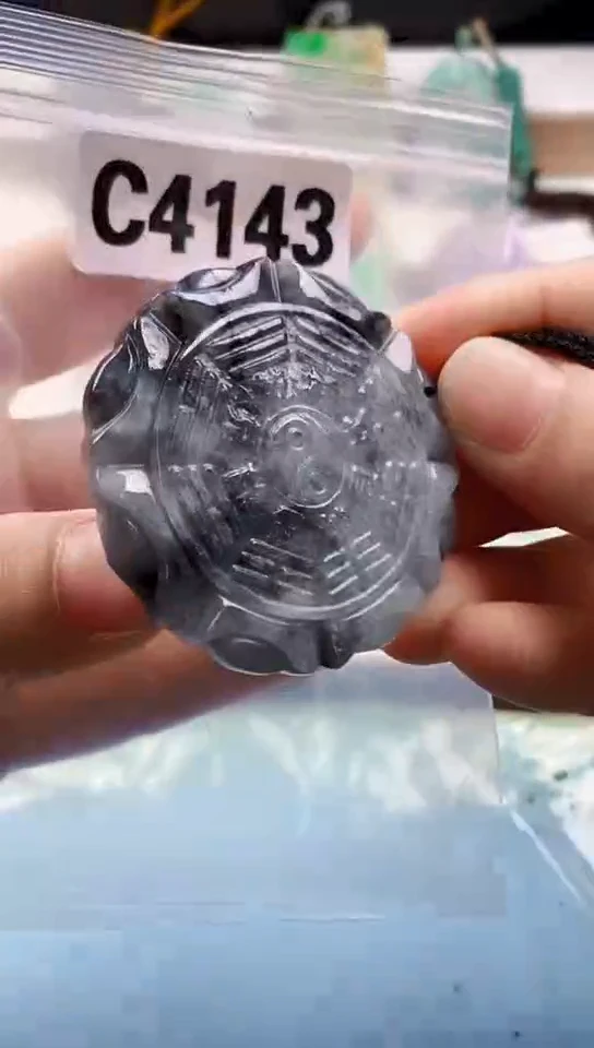 翡翠未镶嵌颈饰天然翡翠吊坠挂件