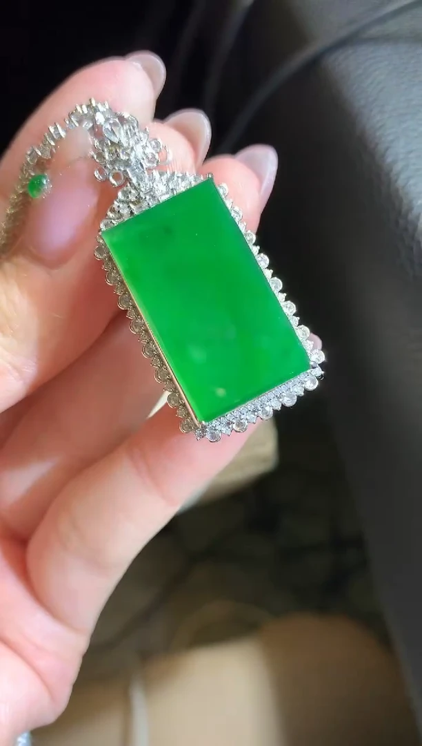 【闪购商品】翡翠吊坠(不含链)18K金镶嵌53-无事牌（不含链与扣头