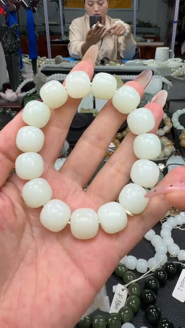 未镶嵌手串和田玉新疆且末金山白玉卡15