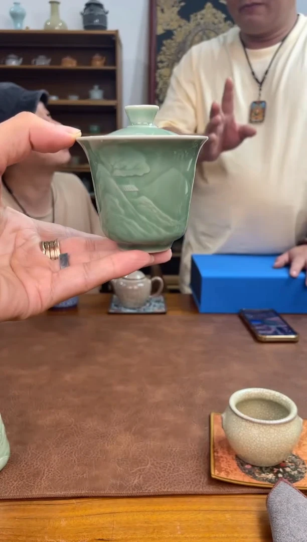 瓷片          @@243号