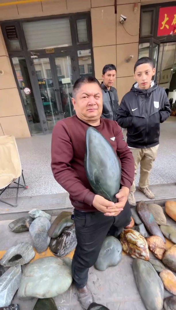 未镶嵌和田玉挂件和田玉