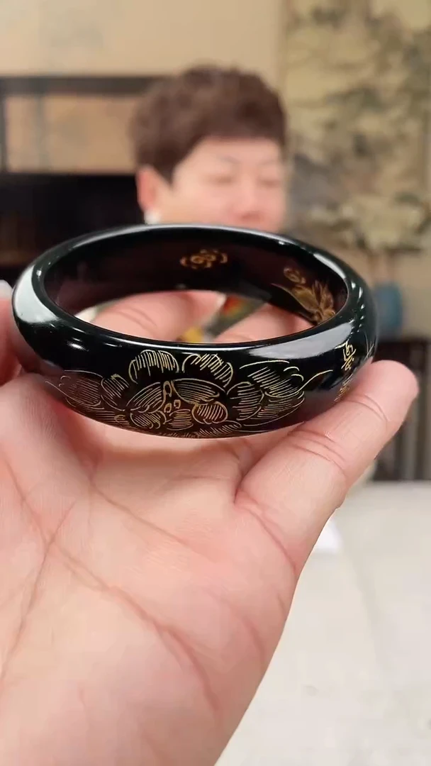 【闪购商品】和田玉手镯未镶嵌多样性发货拍一发一