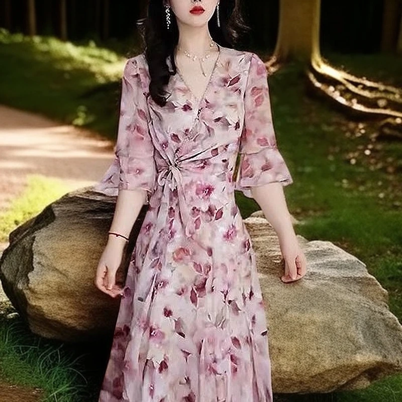 显瘦碎花裙子高端修身夏季雪纺印花减龄2025连衣裙新款气质洋气