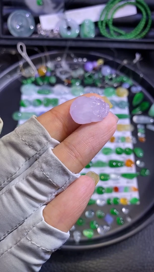 未镶嵌挂件翡翠貔貅