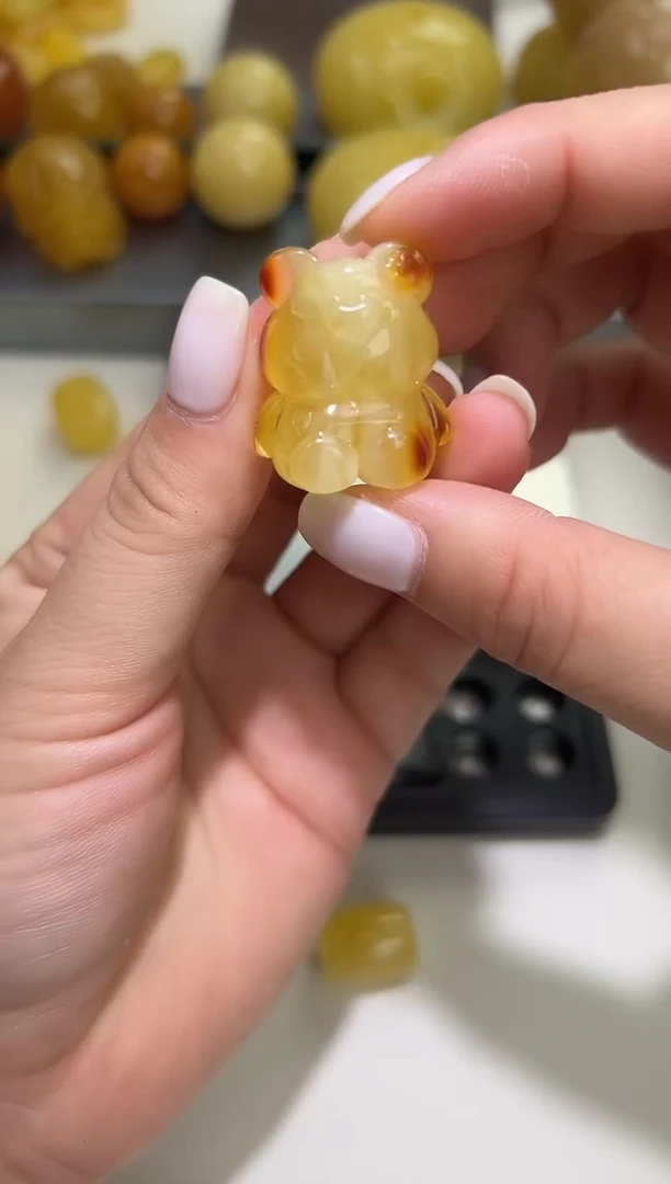 裸石琥珀未镶嵌琥珀蜜蜡吊坠