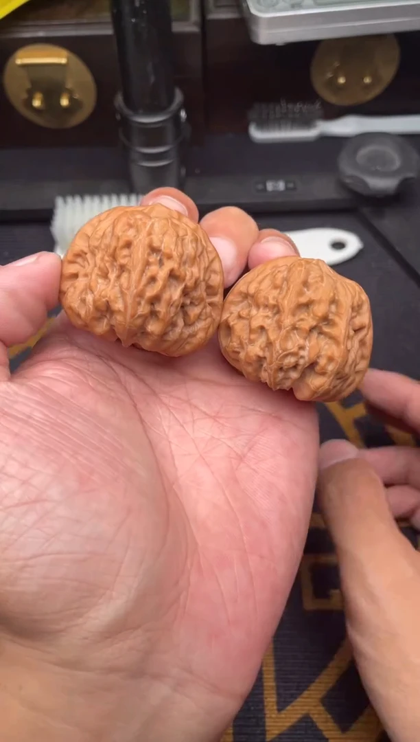 吊坠文玩核桃平谷凹底41