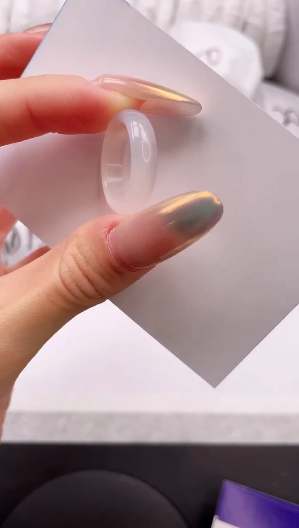 【闪购商品】石英质玉手镯未镶嵌素圈戒指白