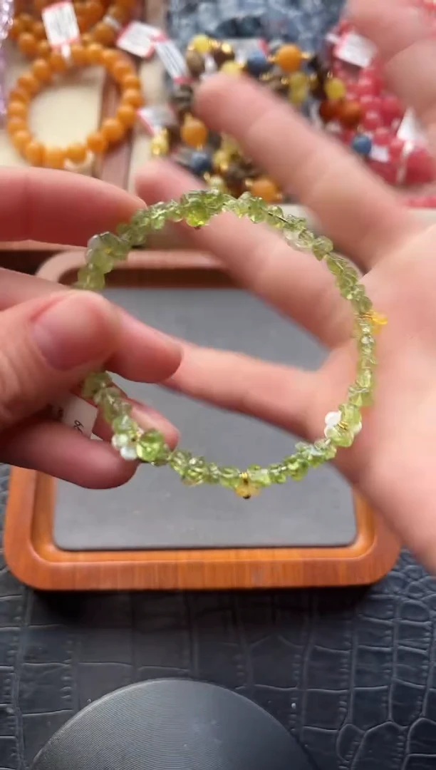 未镶嵌手链橄榄石4多样性发其一/