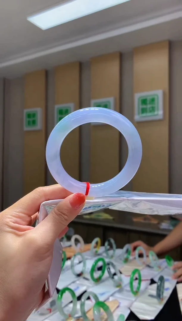 未镶嵌手镯翡翠-Q128 圈口60.1