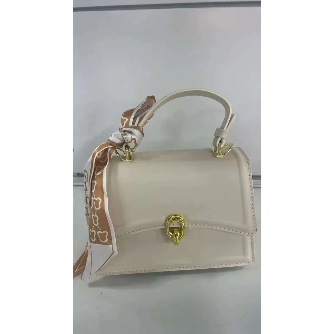 女包百搭斜挎包 随机颜色GZG