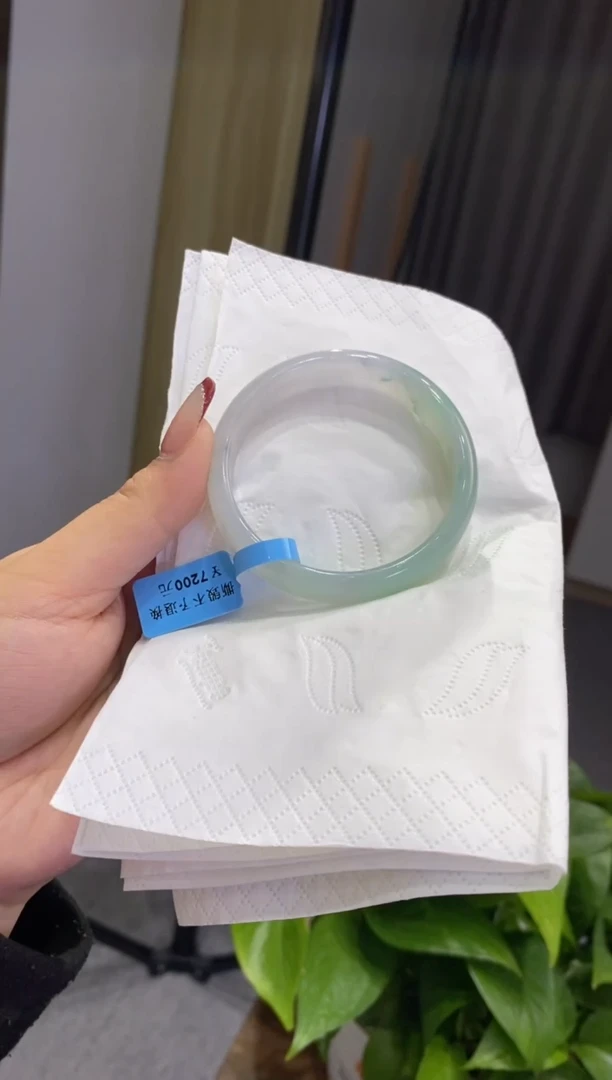 【闪购商品】翡翠手镯未镶嵌00000565