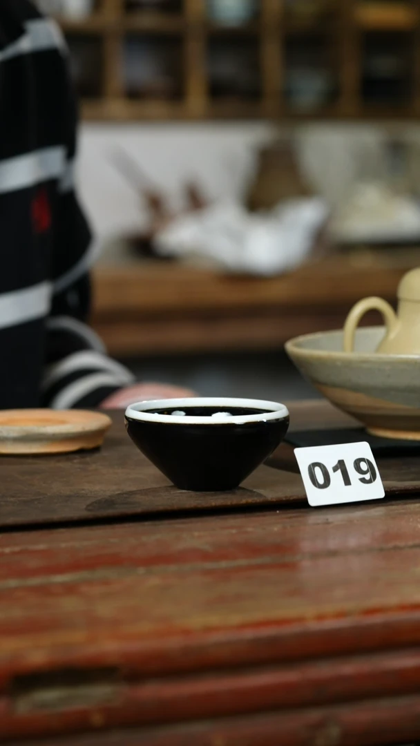 瓷片标题标题标题标题