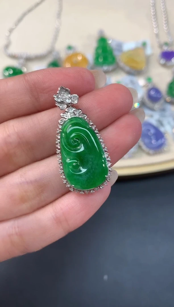 【闪购商品】翡翠吊坠(不含链)18K金镶嵌A276|7980