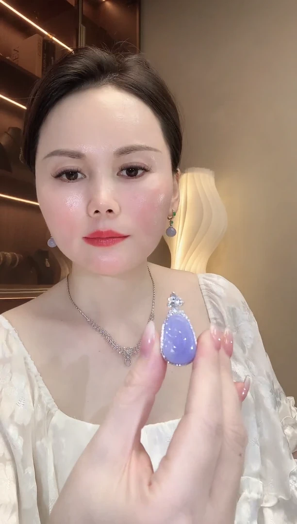 翡翠18K金镶嵌吊坠(不含链)A59 紫货有一定色差