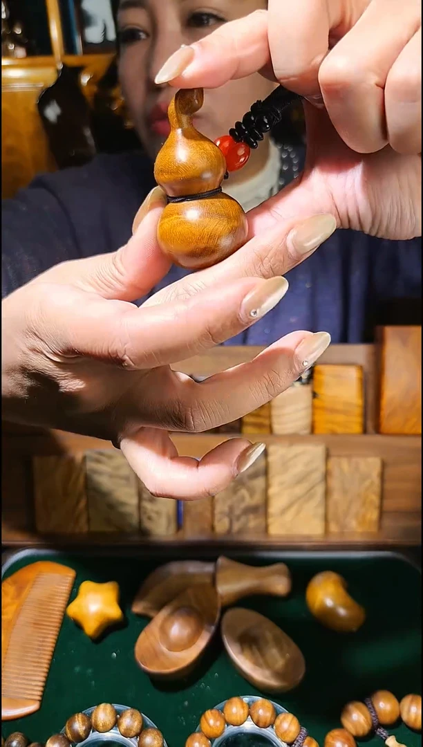 金丝楠《燊若坊》：正宗金丝楠木小叶桢楠8