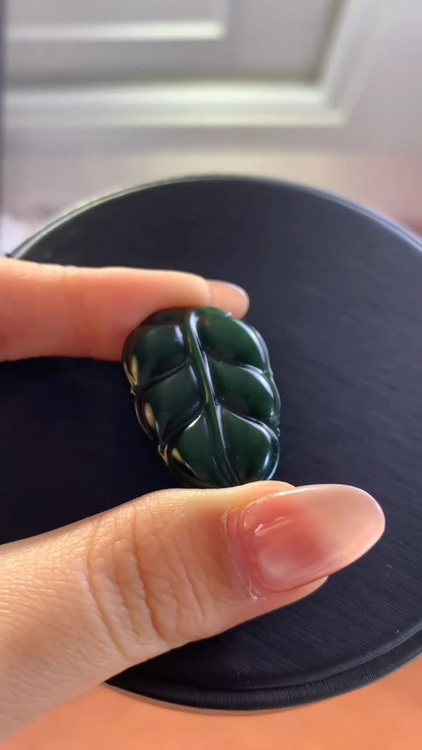 未镶嵌和田玉挂件碧玉大叶子