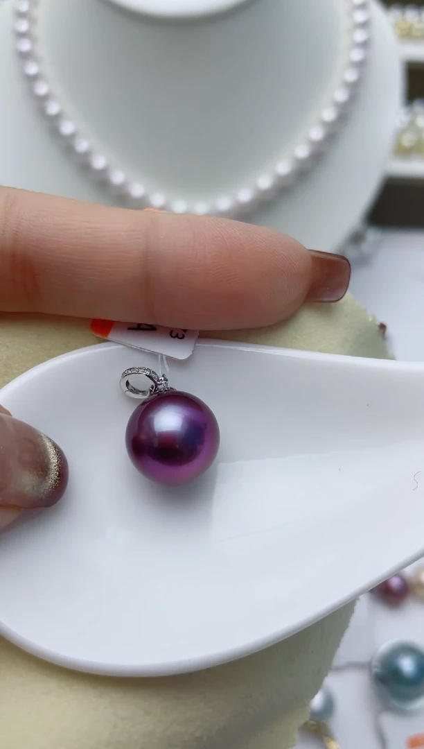 【闪购商品】淡水珍珠颈饰18K金镶嵌W17