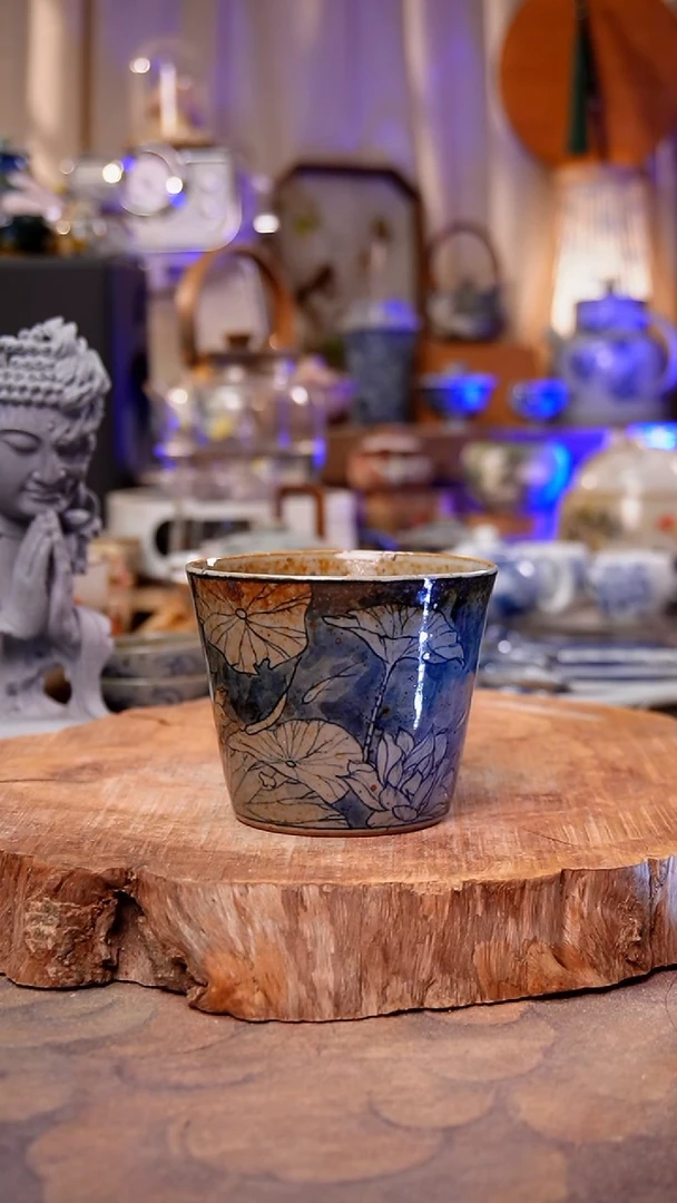 杯子鱼戏莲手工手绘手工手绘