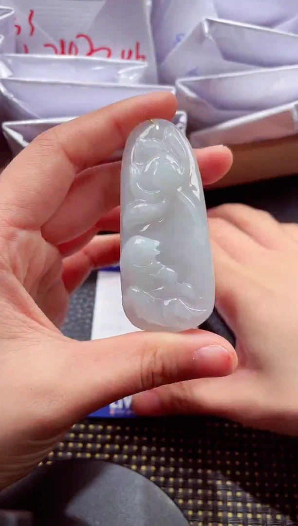 未镶嵌挂件翡翠1118888