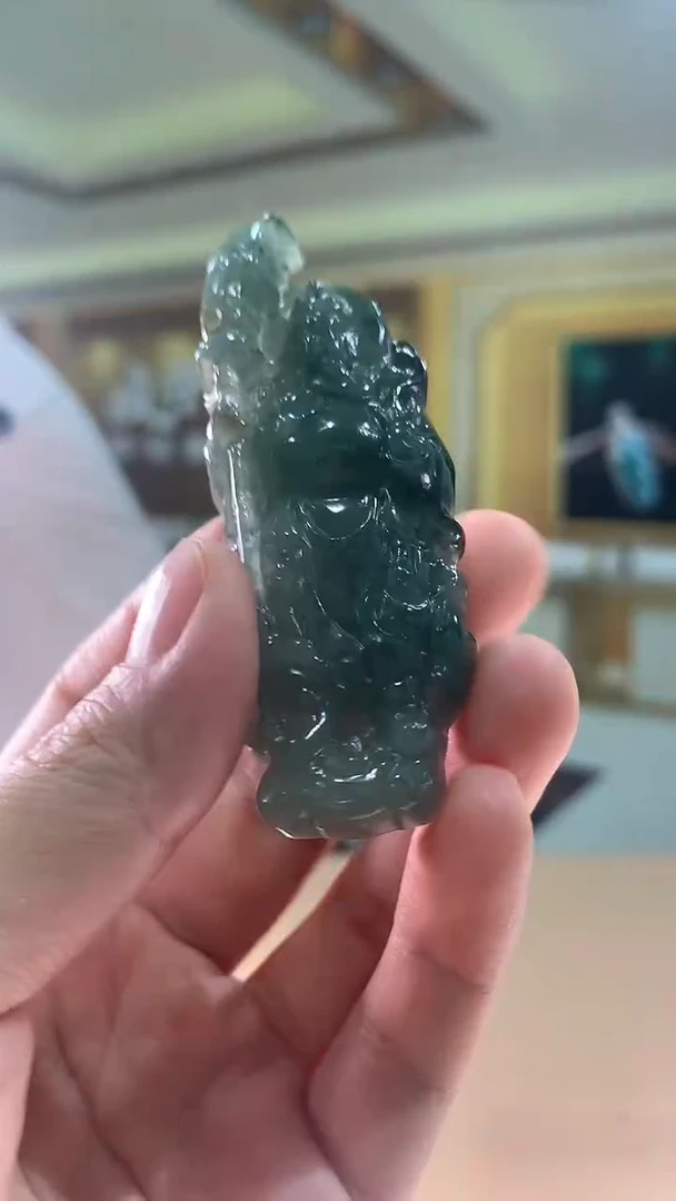 翡翠未镶嵌颈饰翡翠挂件 