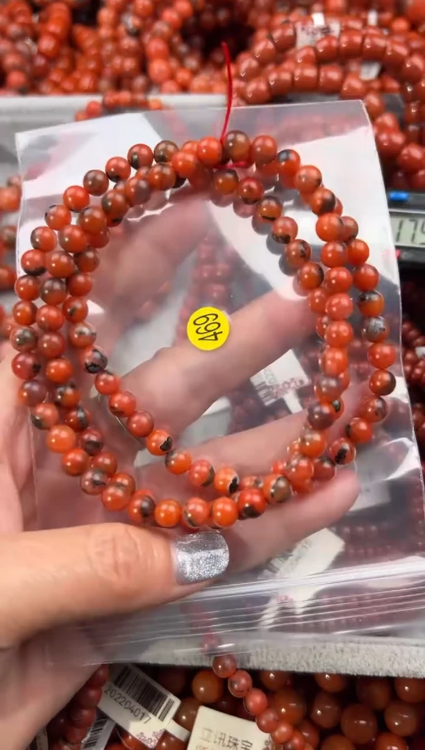 未镶嵌手串南红玛瑙6+
