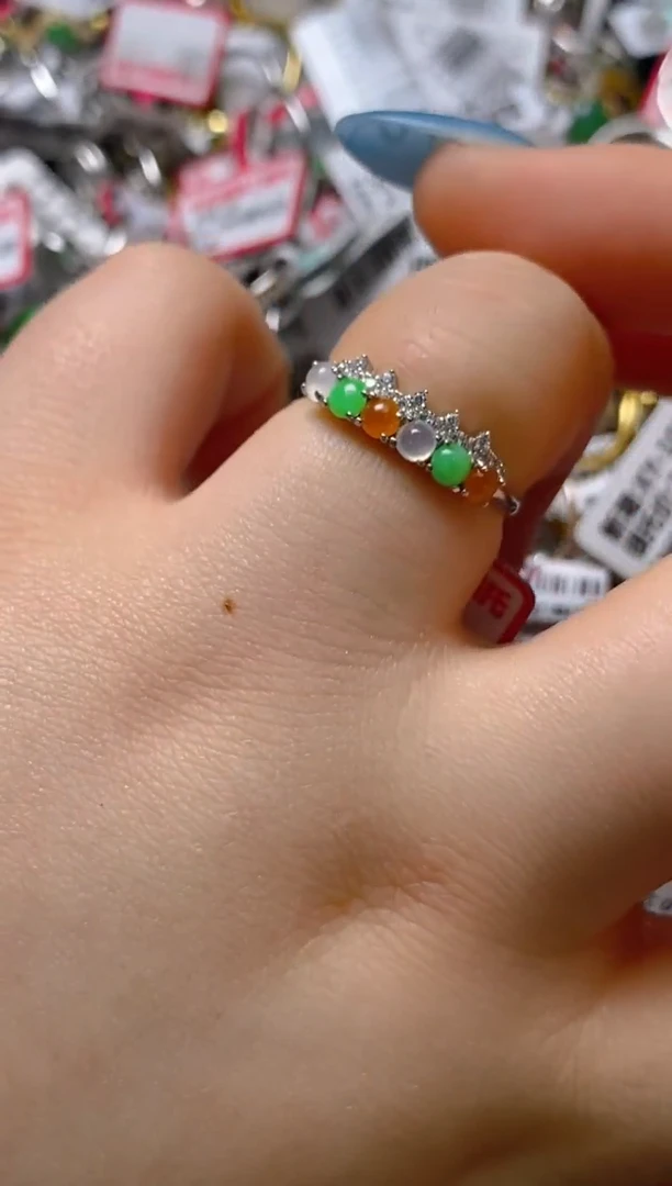 银S925镶嵌戒指翡翠百内无证书