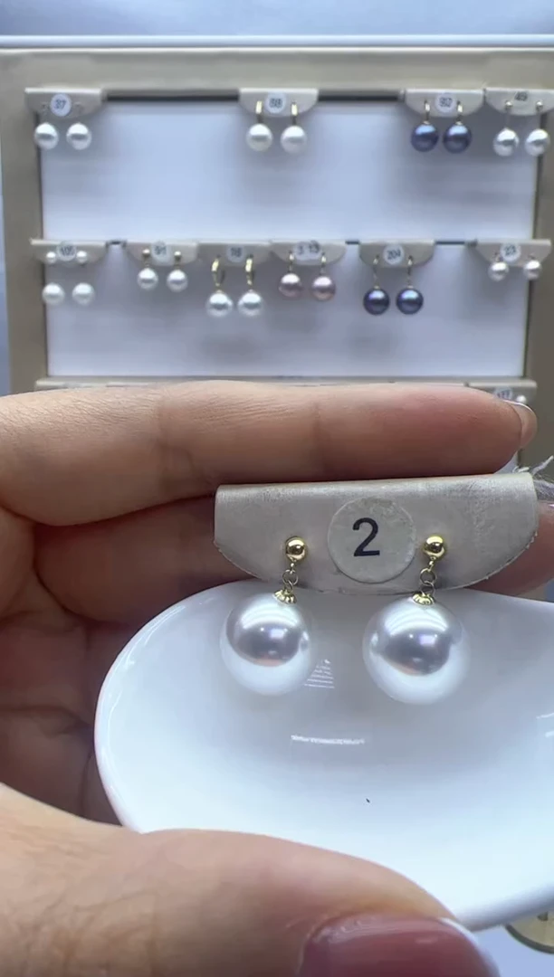 【闪购商品】淡水珍珠耳饰18K金镶嵌2