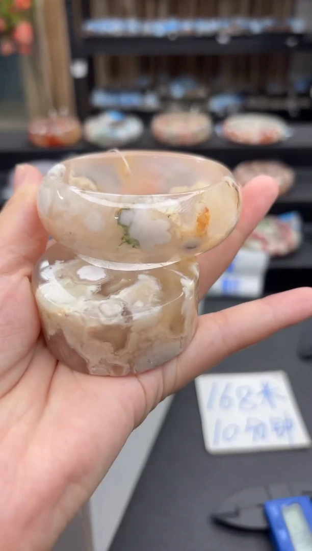 未镶嵌手镯石英质玉279(53圈赠送镯心)