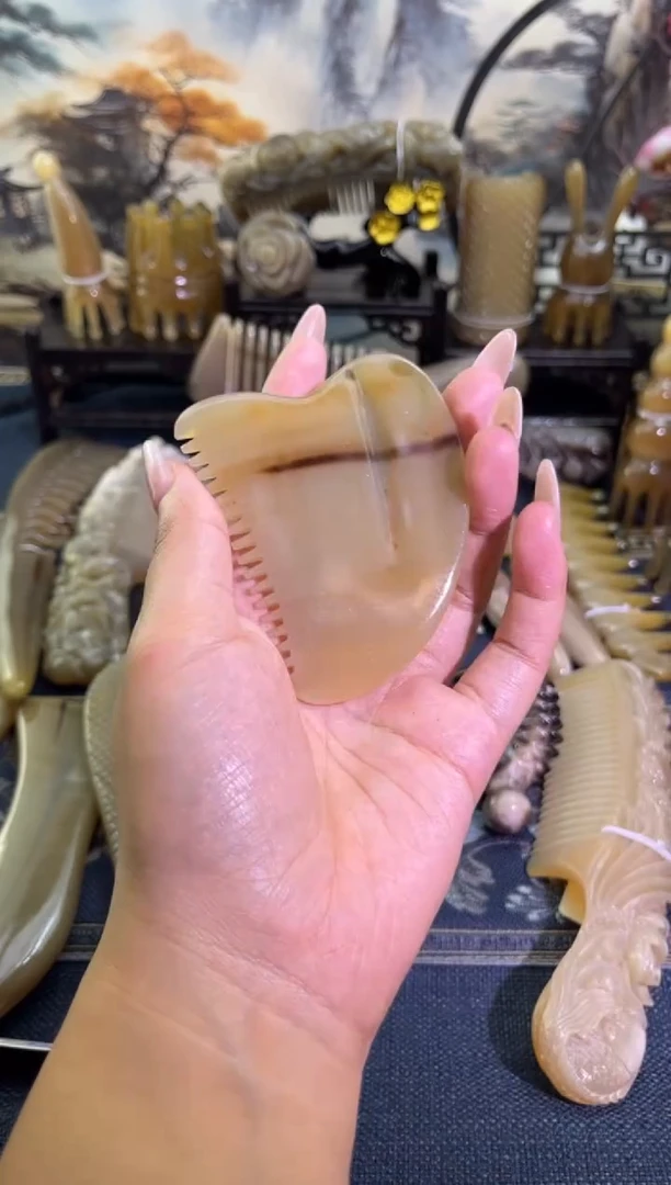 云南老白水脸梳刮板