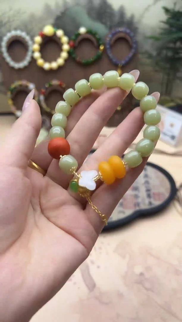 未镶嵌手链和田玉102