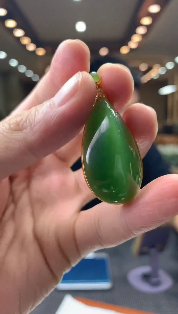 定制和田玉天然和田玉（拍一发一)