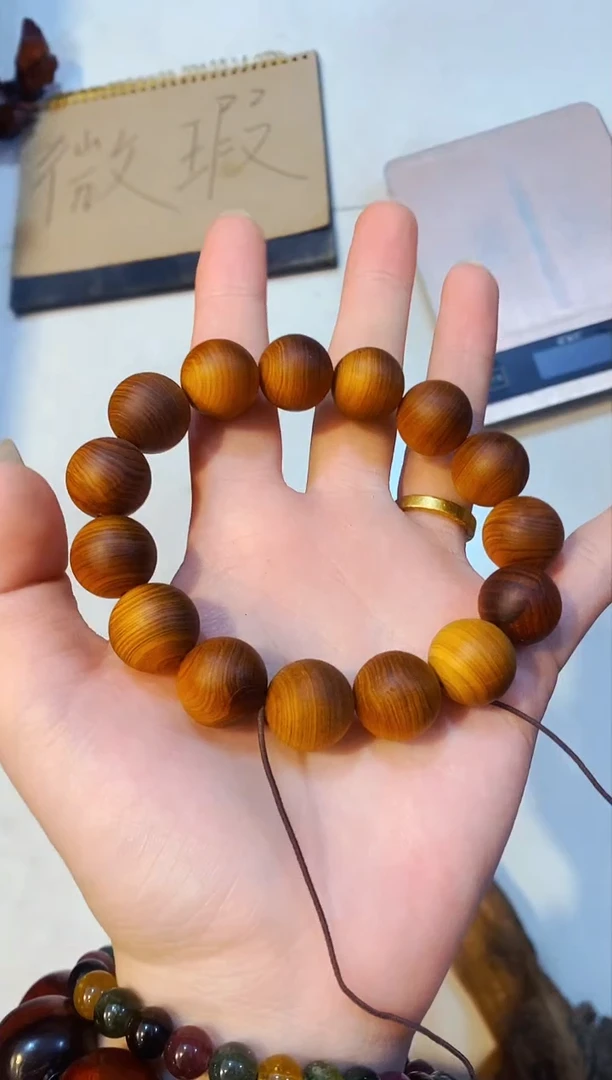 柏木（崖柏）41雷毛圆1.5单条北太行崖柏手把件手串