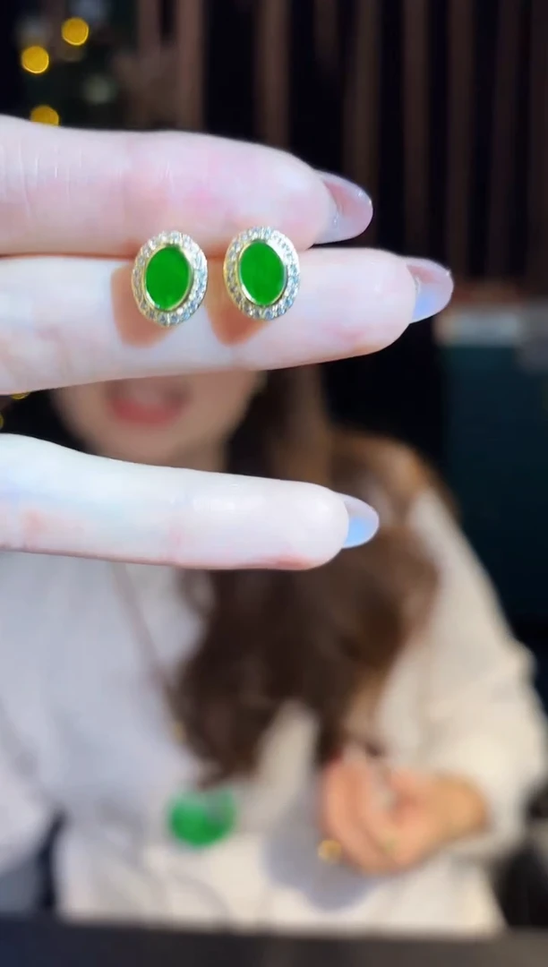 【闪购商品】翡翠耳饰未镶嵌 缅料A货/支持复检/一件