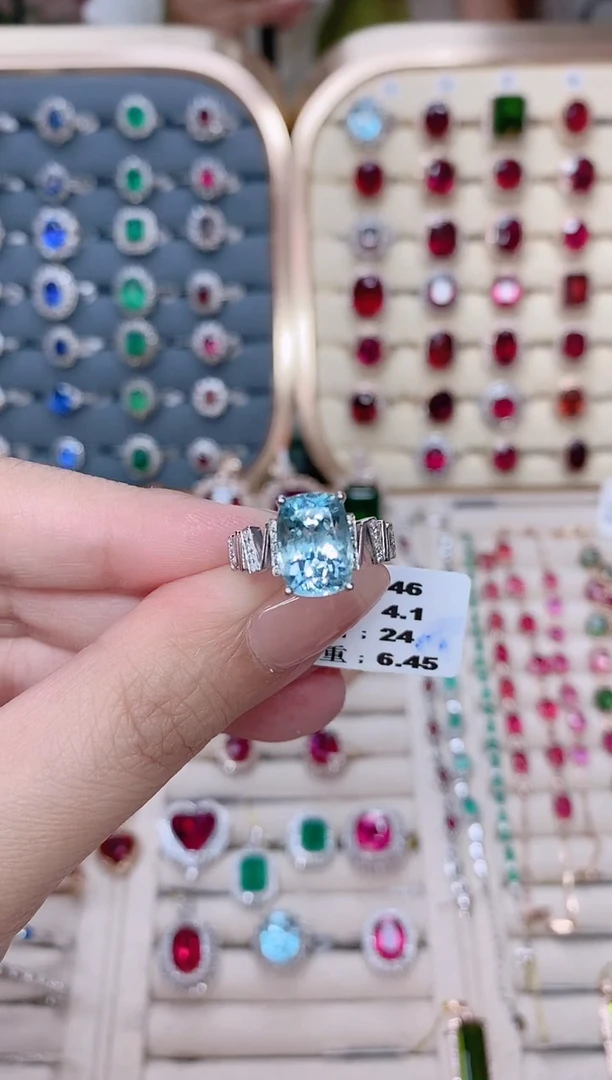 铂Pt950镶嵌戒指海蓝宝石4.1ct