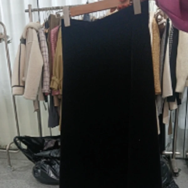 【清仓特惠】【 邱肉瑶QIUROUYAO】丝绒半裙