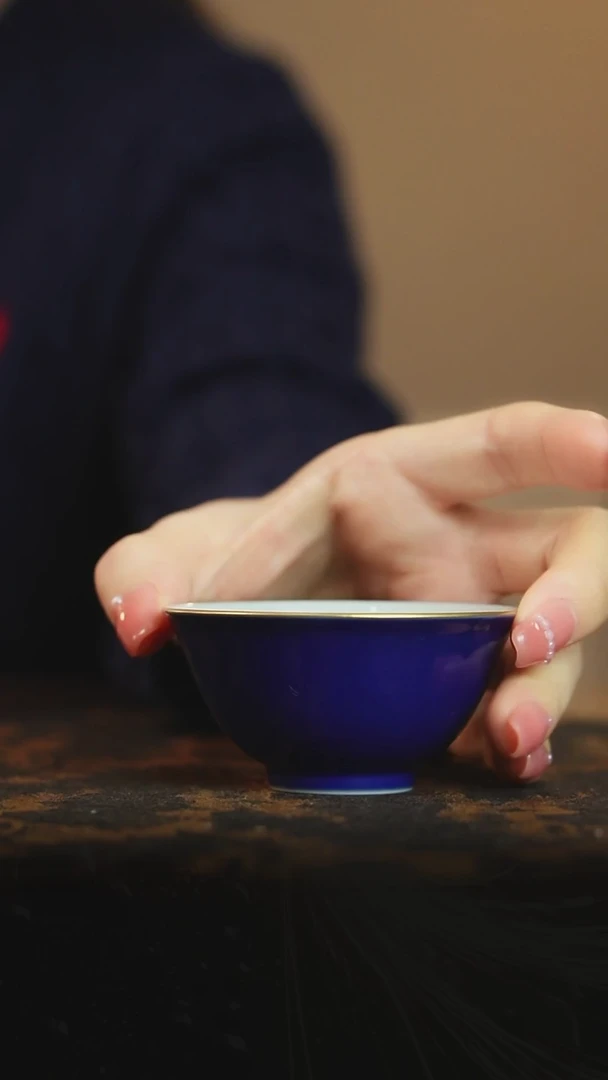 宣之堂 祭蓝描金 小杯