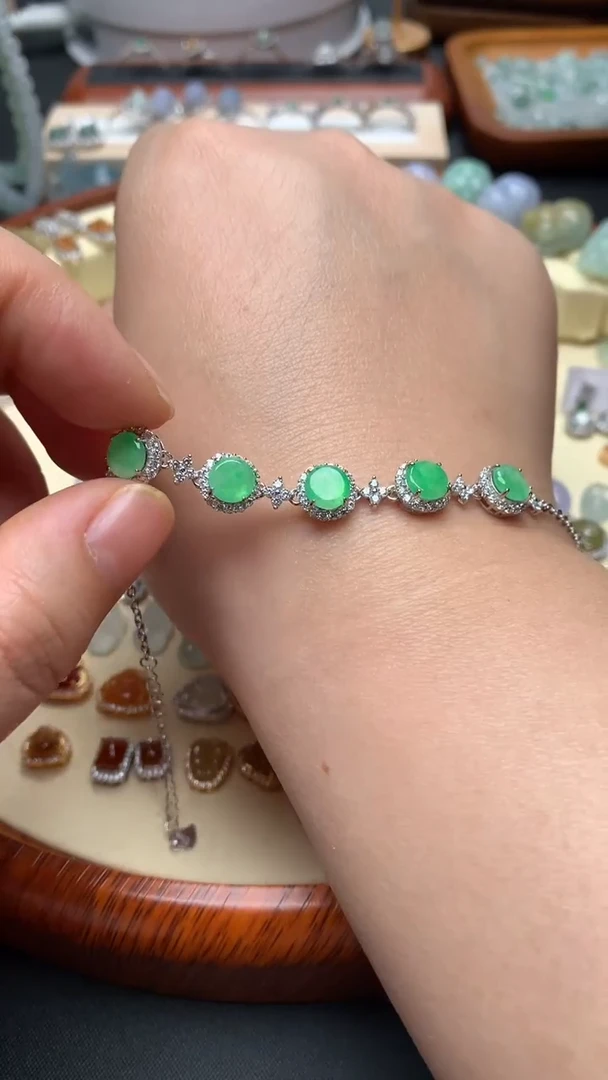 【闪购商品】翡翠手链银S925镶嵌翡翠镶嵌平扣手链