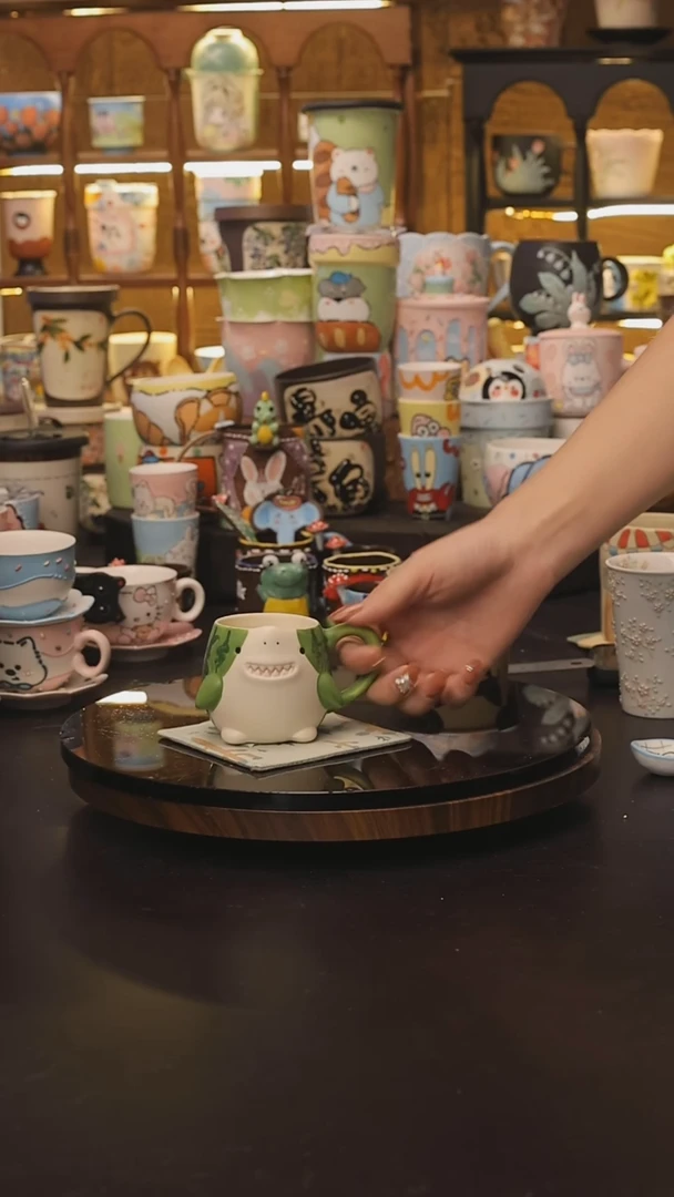 景德镇釉下彩绘设计师款式陶瓷