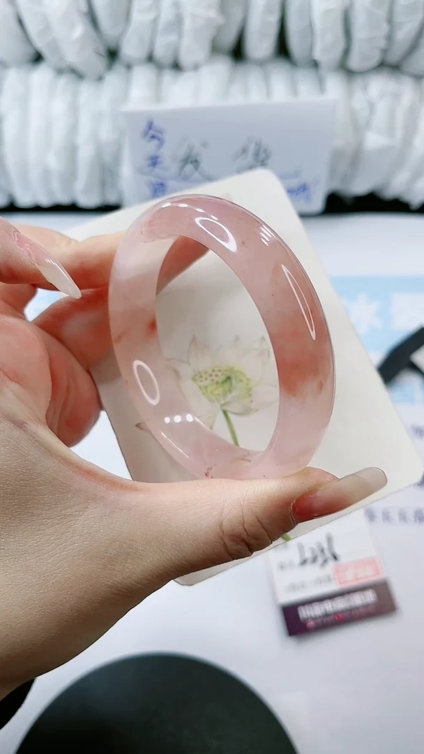 【闪购商品】石英质玉手镯未镶嵌多样性发货L256