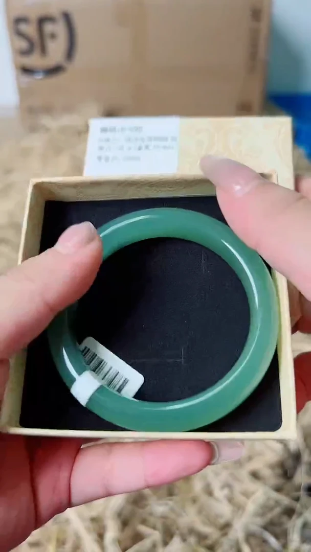 未镶嵌手镯石英质玉D-020-58.6