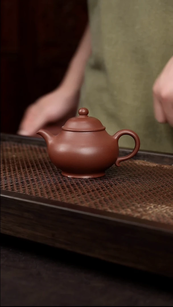 茶壶紫砂底槽清潘壶+矿标证书