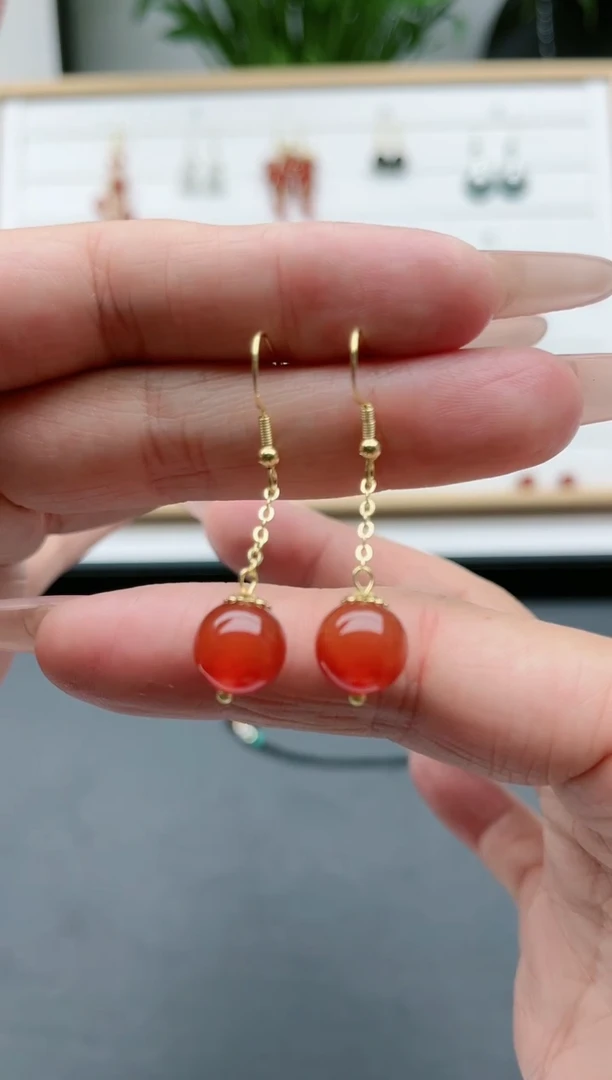 【闪购商品】南红玛瑙耳饰银S925镀金镶嵌18