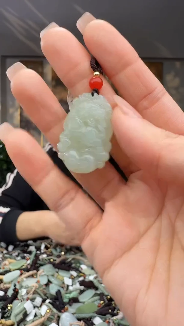 未镶嵌和田玉挂件拍一发一
