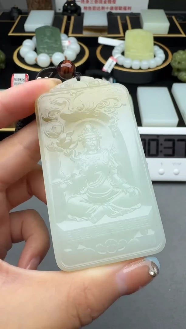 颈饰未镶嵌和田玉3