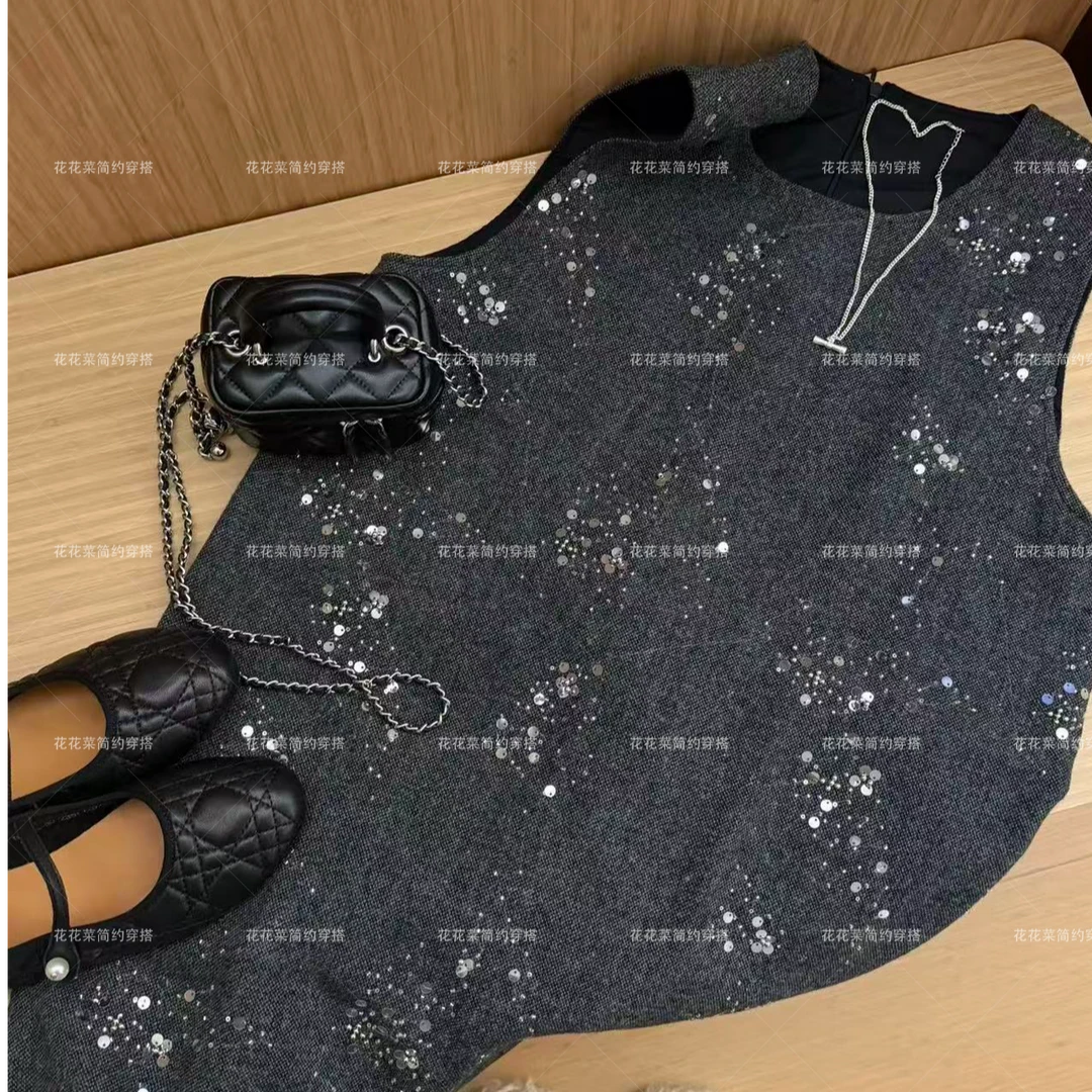 【花花菜】‘星芒’ 早春新款百搭显瘦A字无袖亮片钉珠毛呢背心裙