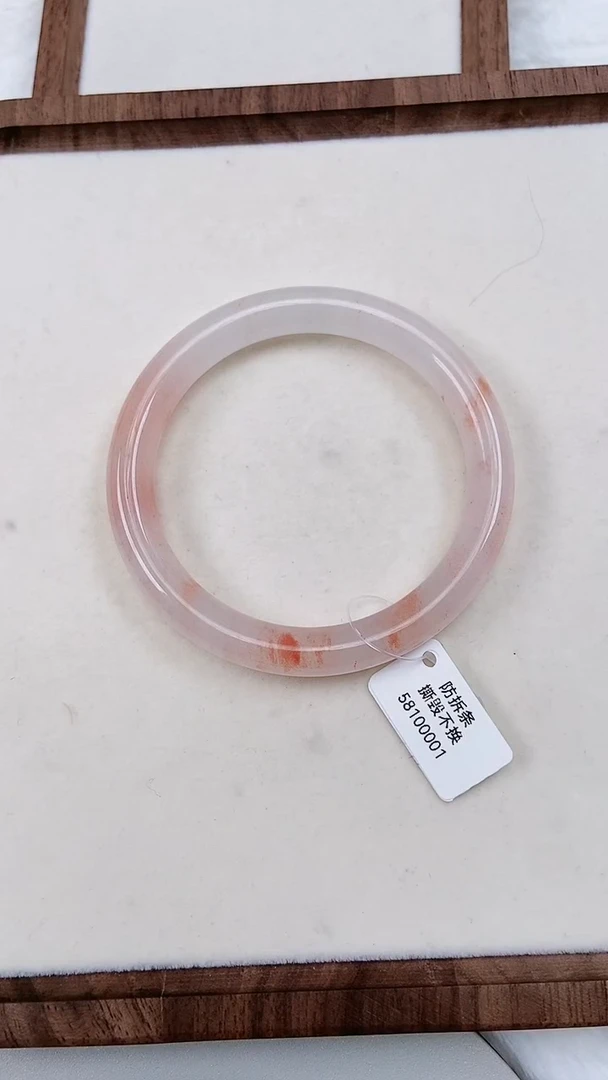 【闪购商品】石英质玉手镯未镶嵌6