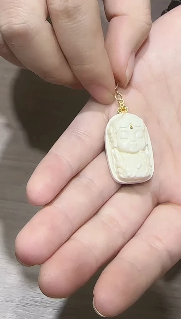 吊坠猛犸象牙度母