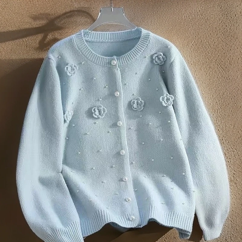 新款时尚气质温柔风钉珠毛衣甜美立体花针织衫