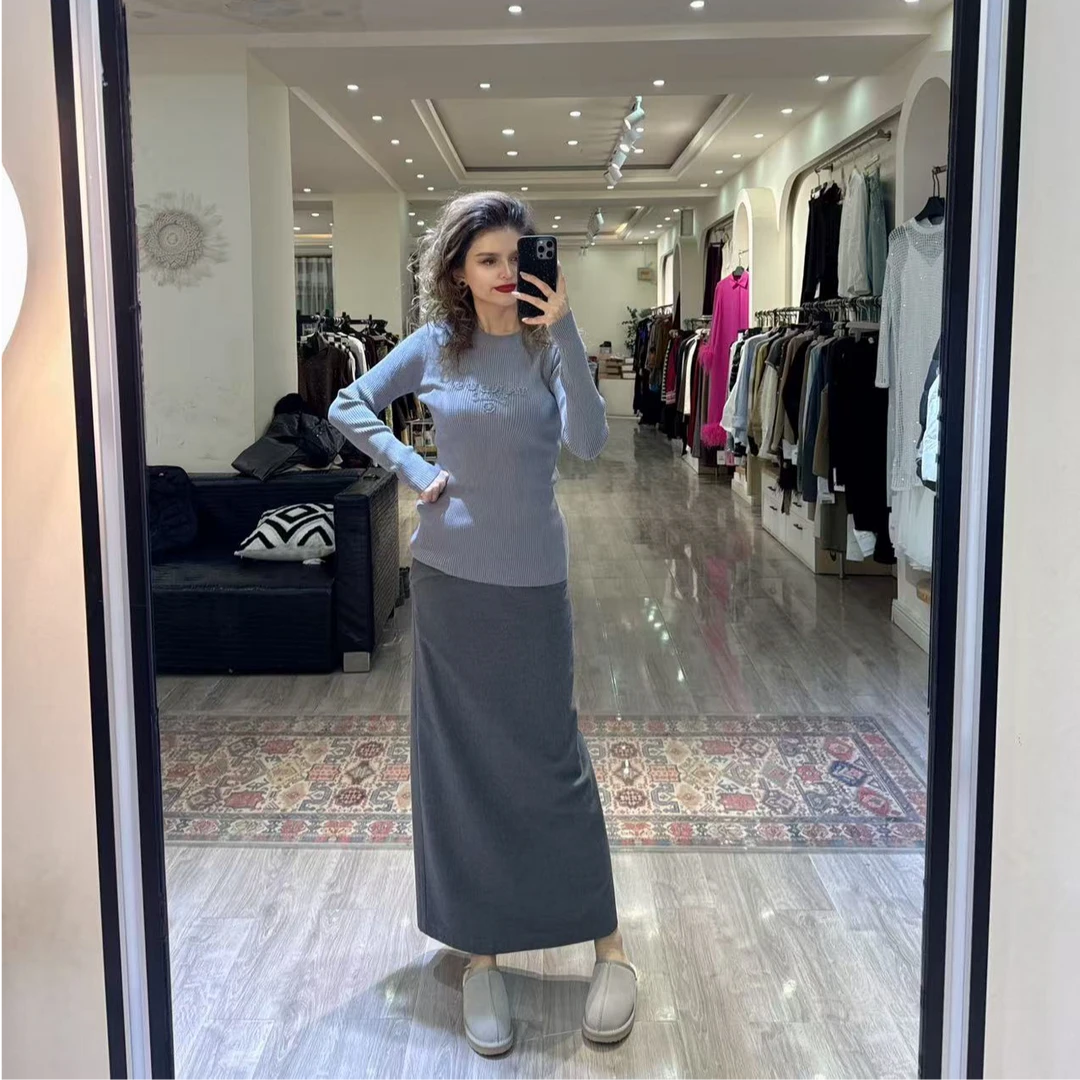 自家原创设计高气质修身简单大方带弹性女款打底毛衣