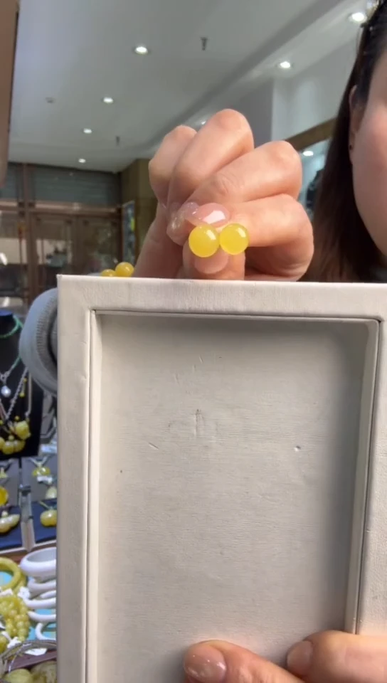 蜜蜡银S925镶嵌耳饰蜜蜡珠子耳钉